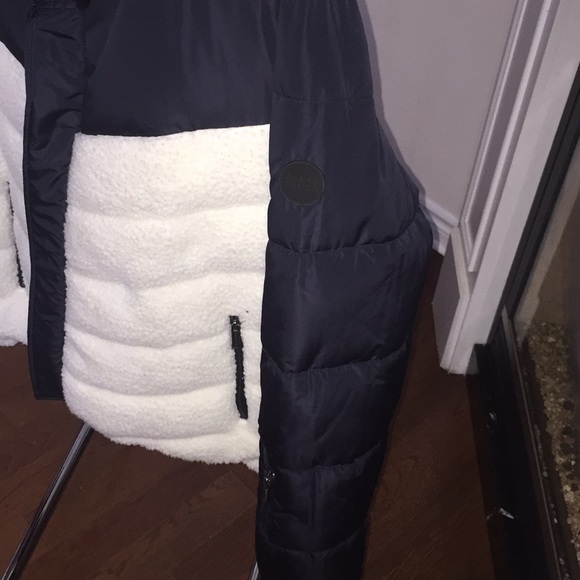 Native youth 🔥🔥 - Picture 6 of 6